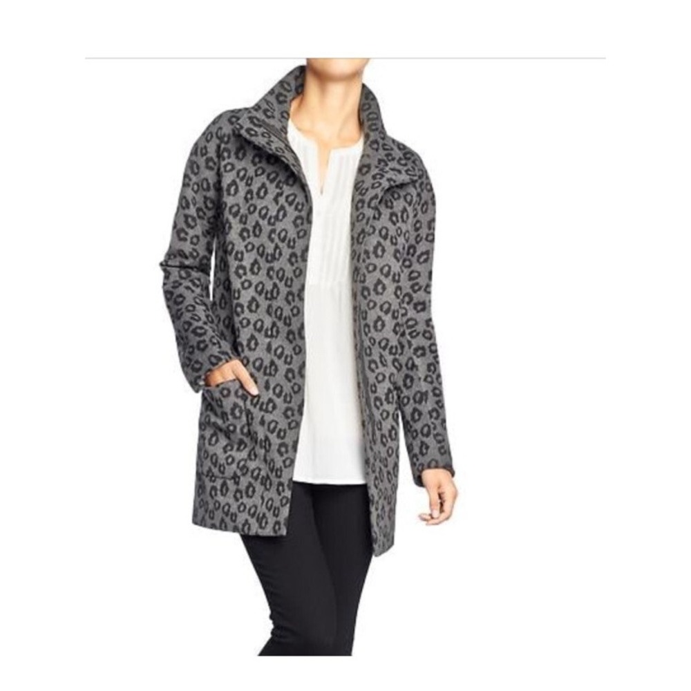 Old Navy Jackets & Coats Old Navy Leopard Print Blanket‎ Coat Sz S